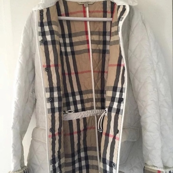 Burberry Jackets & Blazers - Burberry quilted nova jacket